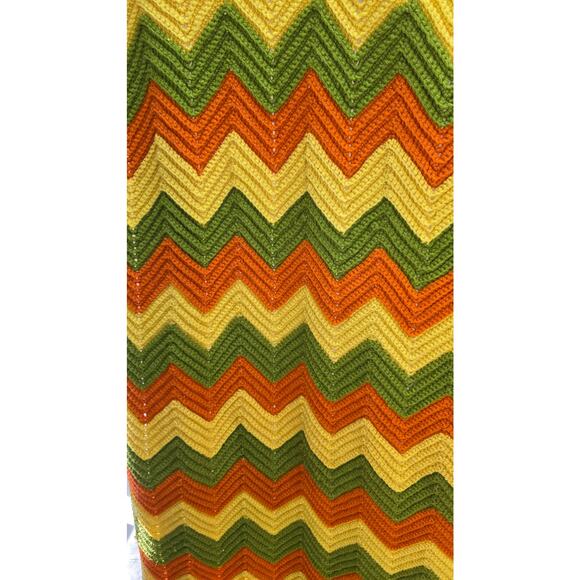 Vintage Chevron Green Yellow & Orange 70's Hand Crocheted Zig Zag Blanket 61"x56 - Picture 6 of 9